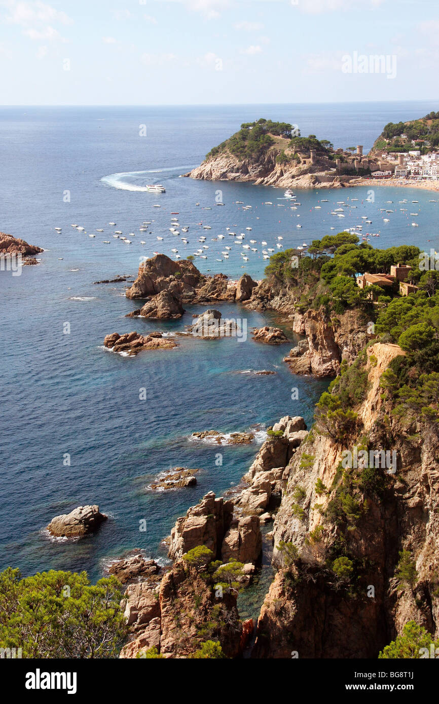 TOSSA DE MAR. Ville située sur la Costa Brava. La côte du paysage. La Selva Région. Province de Gérone. La Catalogne. L'Espagne. L'Europe. Banque D'Images