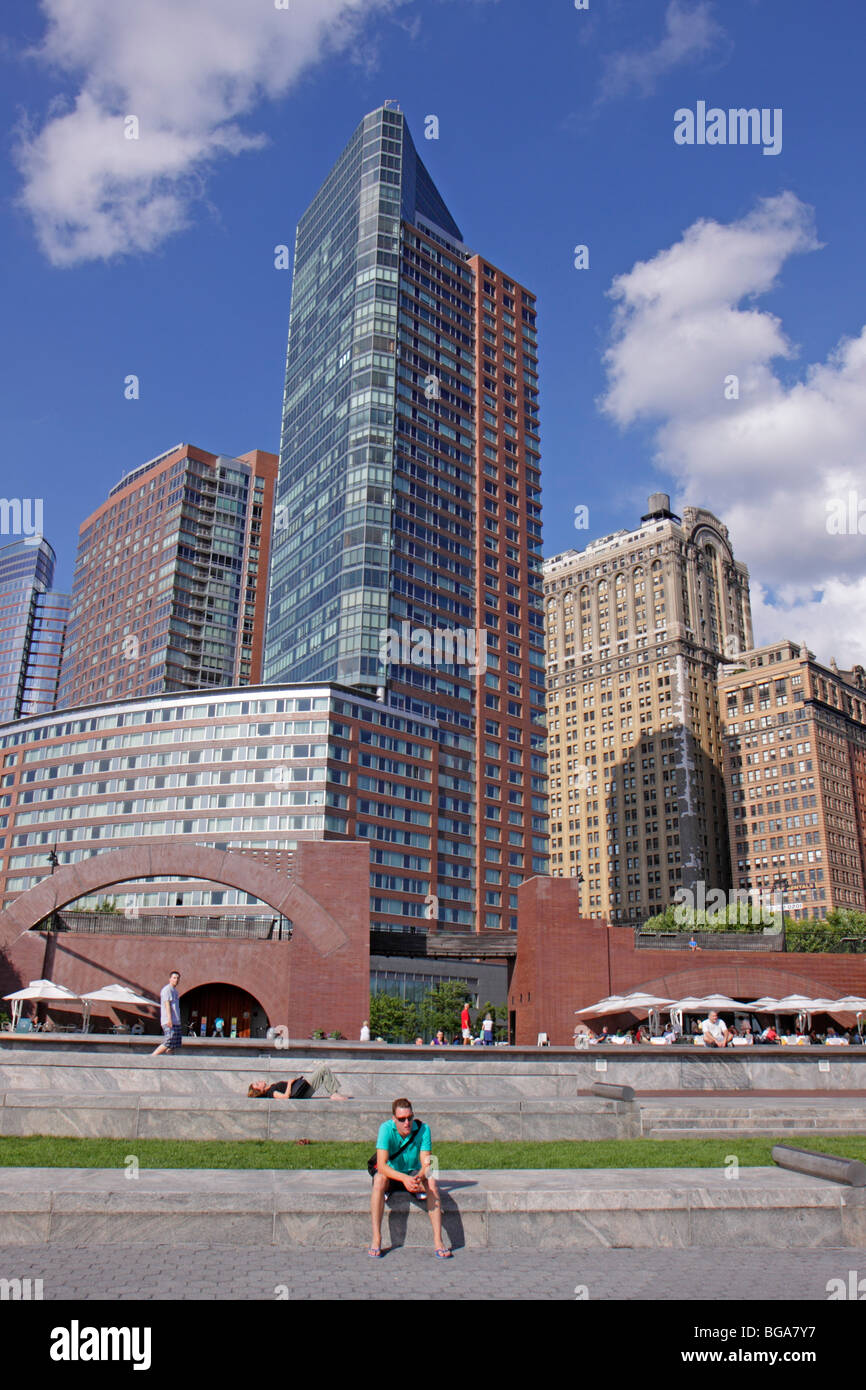 Les bâtiments de grande hauteur à proximité de Battery Park, à Manhattan, New York, United States Banque D'Images