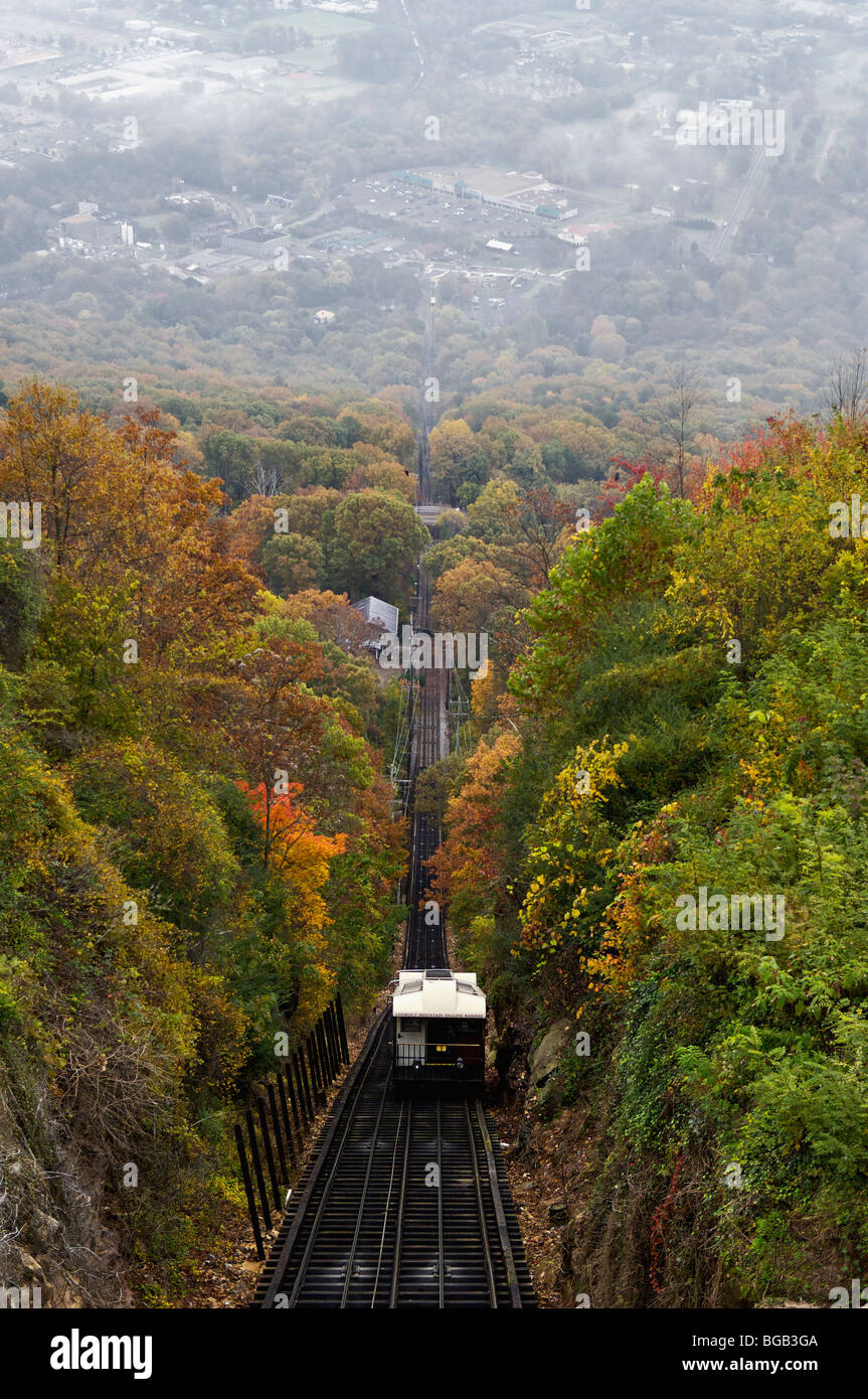 Lookout Mountain Incline Railway et la couleur en automne à Chattanooga, Tennessee Banque D'Images