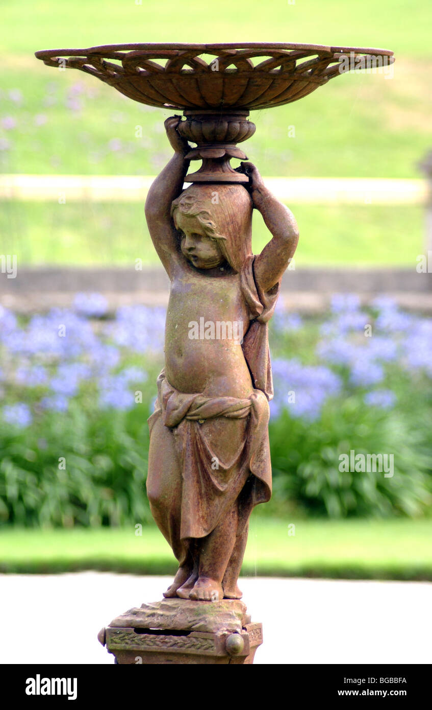 Image libre photo de statue dans le jardin maisons Angleterre UK Banque D'Images