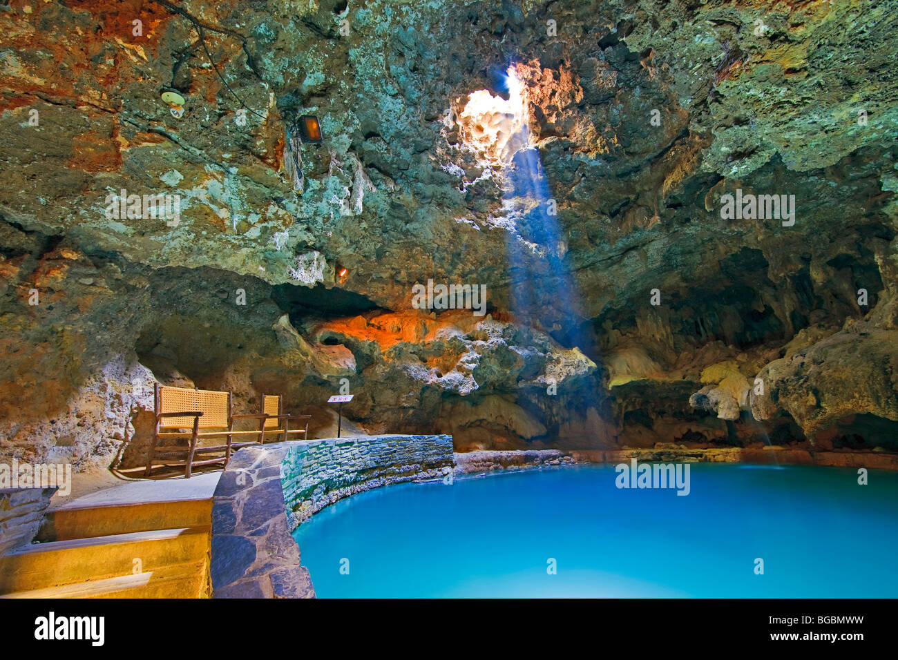 Lieu historique national Cave and Basin, mont Sulphur, Banff National Park, Alberta, Canada. Banque D'Images