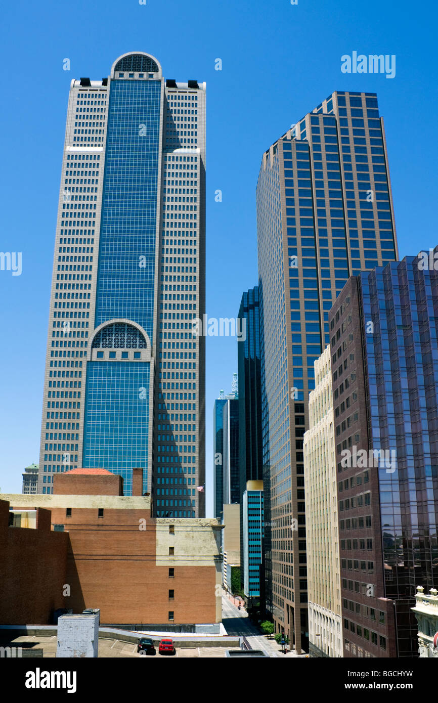 Gratte-ciel dans le centre-ville de Dallas Banque D'Images