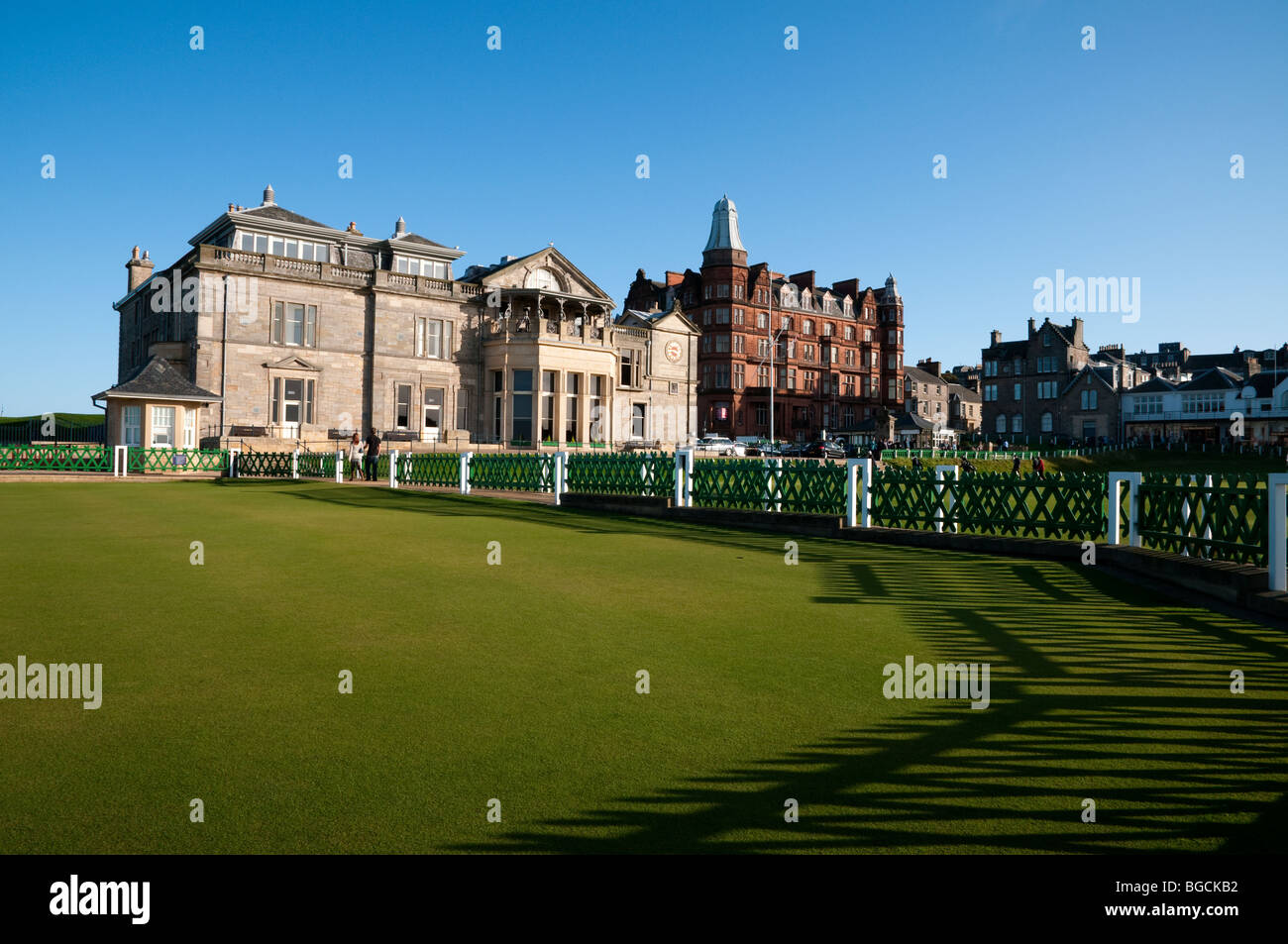 Royal & Ancient club-house, Starter's Hut, Green & Hamilton Hall, St Andrews, Fife, en Écosse. Banque D'Images