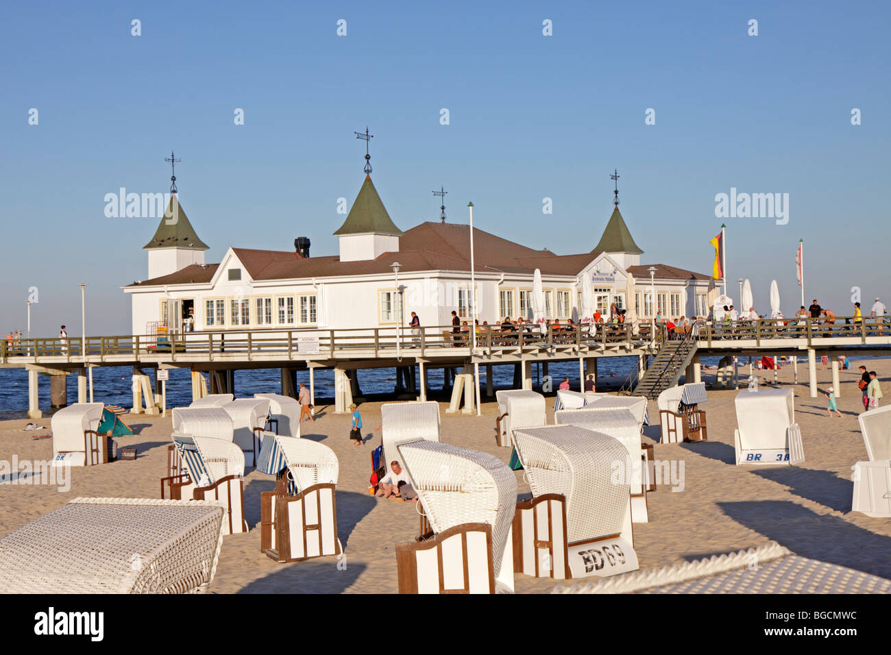 Pier, Nice, l'île d'Usedom, Schleswig-Holstein, Allemagne Banque D'Images