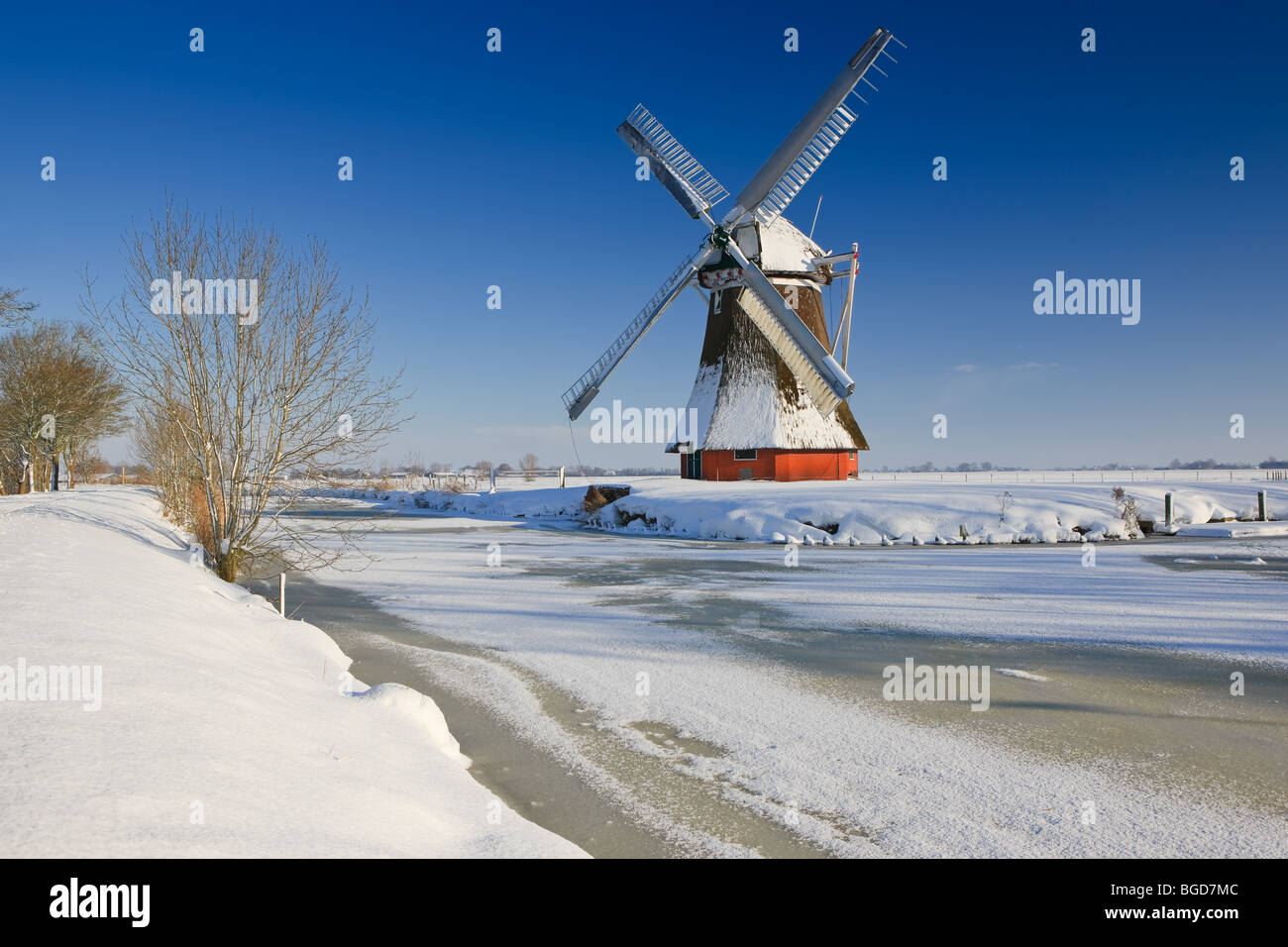 Moulin à Vent Krimstermolen (a.k.a Le Phoenix), Zuidwolde, Groningen, Pays-Bas Banque D'Images
