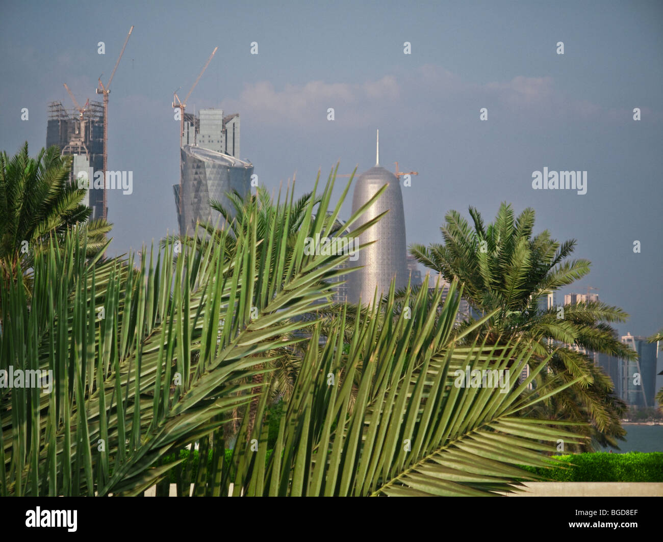 Dans la circulation sur la corniche Doha Qatar Banque D'Images