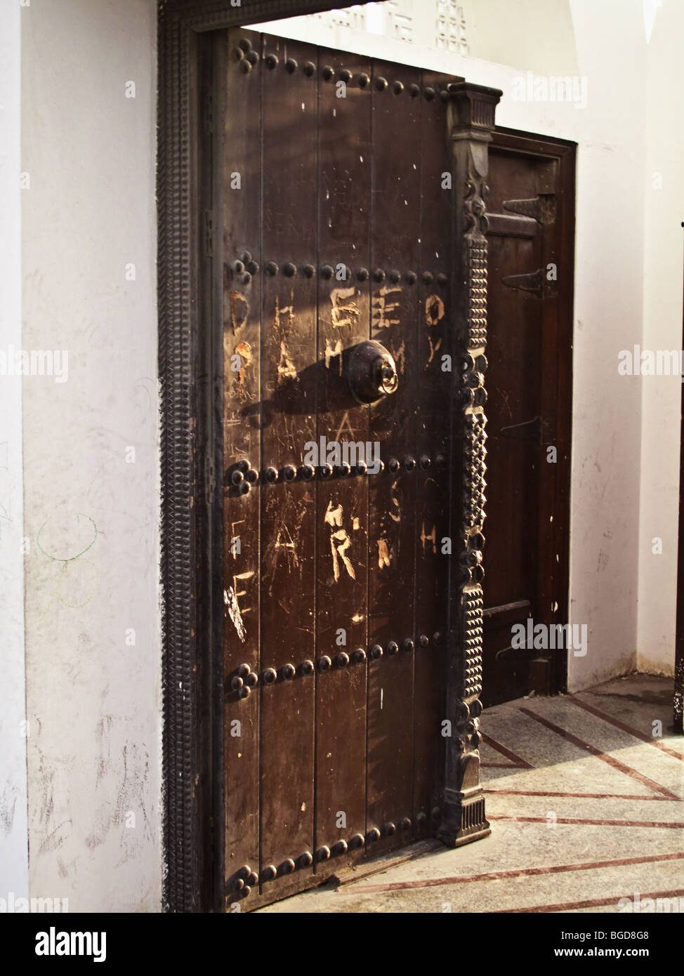Doha, Qatar mosquée islamique crucifix croix chrétienne Banque D'Images