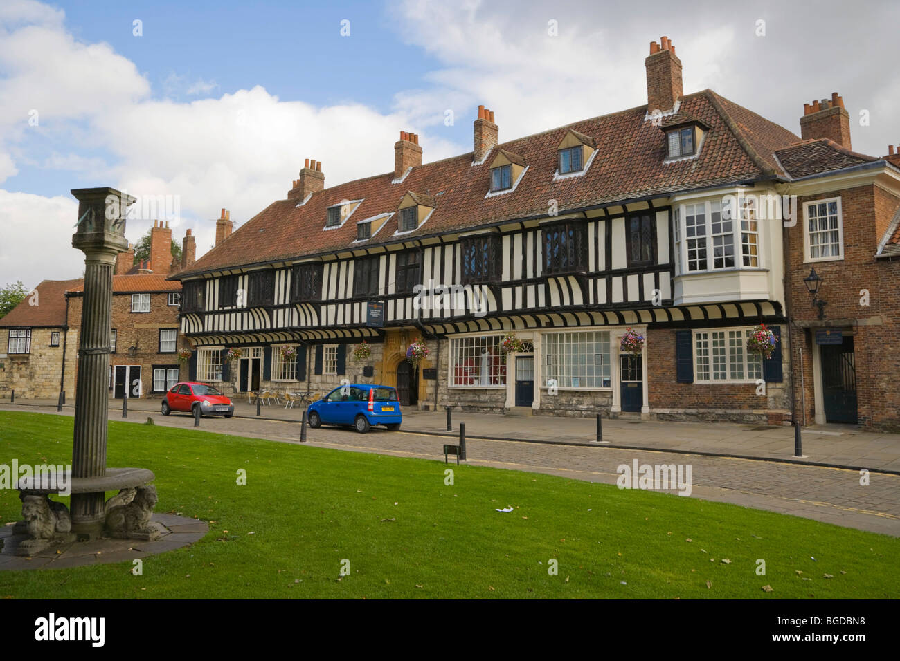 Saint William's College, College Street, York, Yorkshire, Angleterre, Royaume-Uni, Europe Banque D'Images