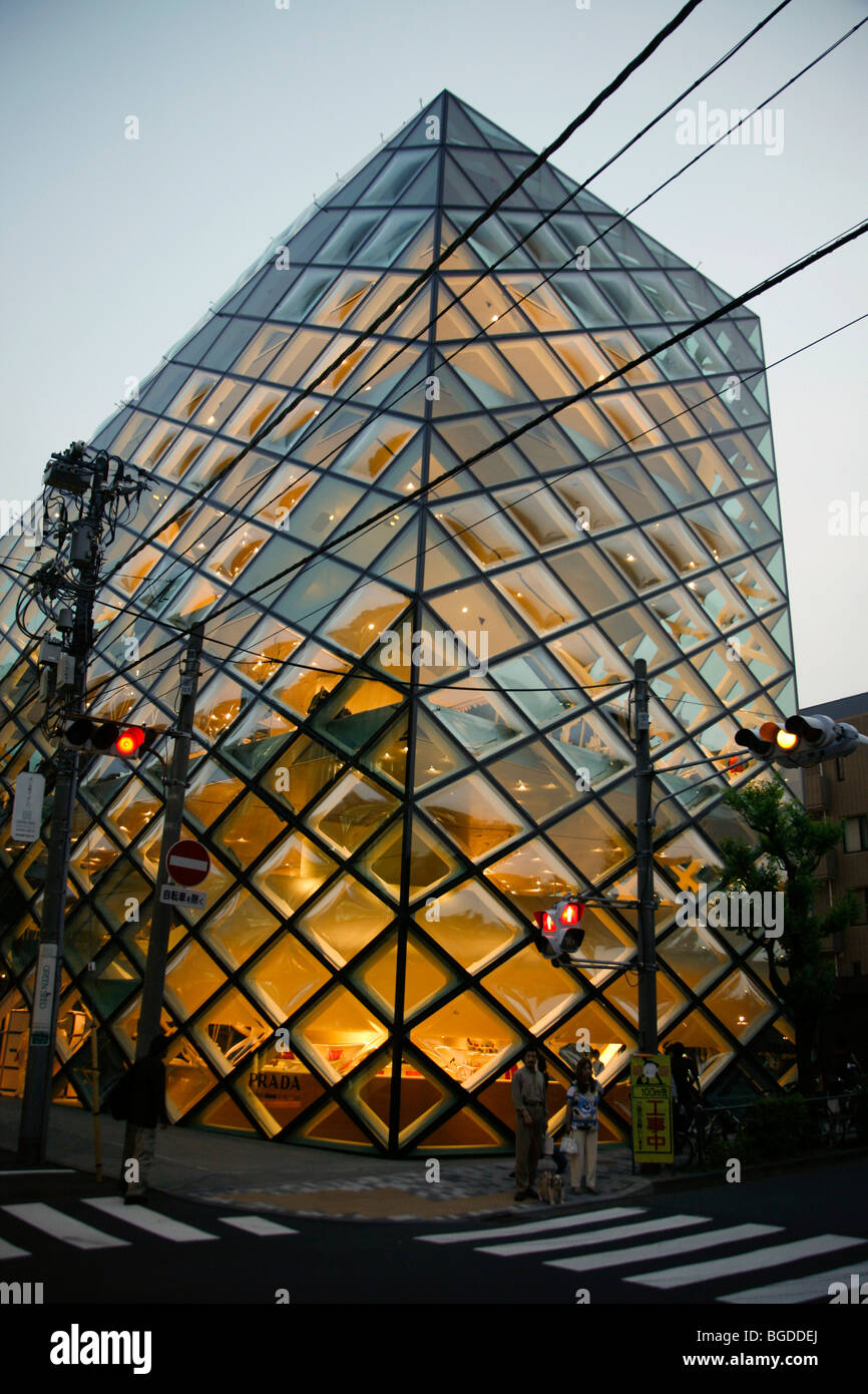 Magasin Prada, conçu par Herzog & de Meuron, Tokyo, Japon, Asie Banque D'Images