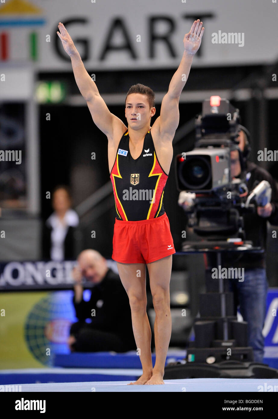 Marcel Nguyen, GER, exercices au sol, EnBW, 2009 Coupe du Monde de Gymnastique stade Porsche-Arena, Stuttgart, Bade-Wurtemberg, Germ Banque D'Images