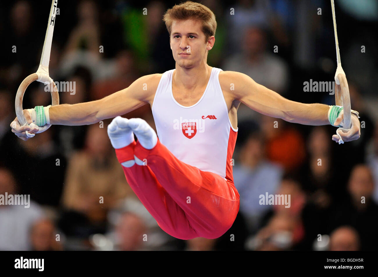 Roman Gisi, Suisse, sur les anneaux, EnBW, 2009 Coupe du Monde de Gymnastique Porsche-Arena, Stuttgart, Bade-Wurtemberg, Allemagne, E Banque D'Images