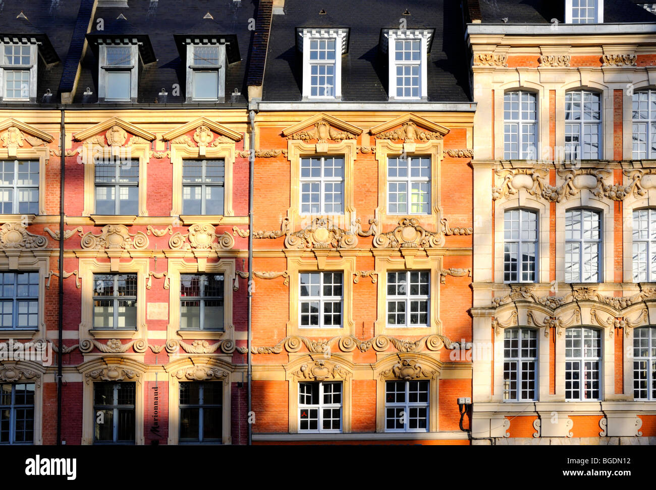 Lille, France. Façades en Place Charles de Gaulle (place principale) Banque D'Images