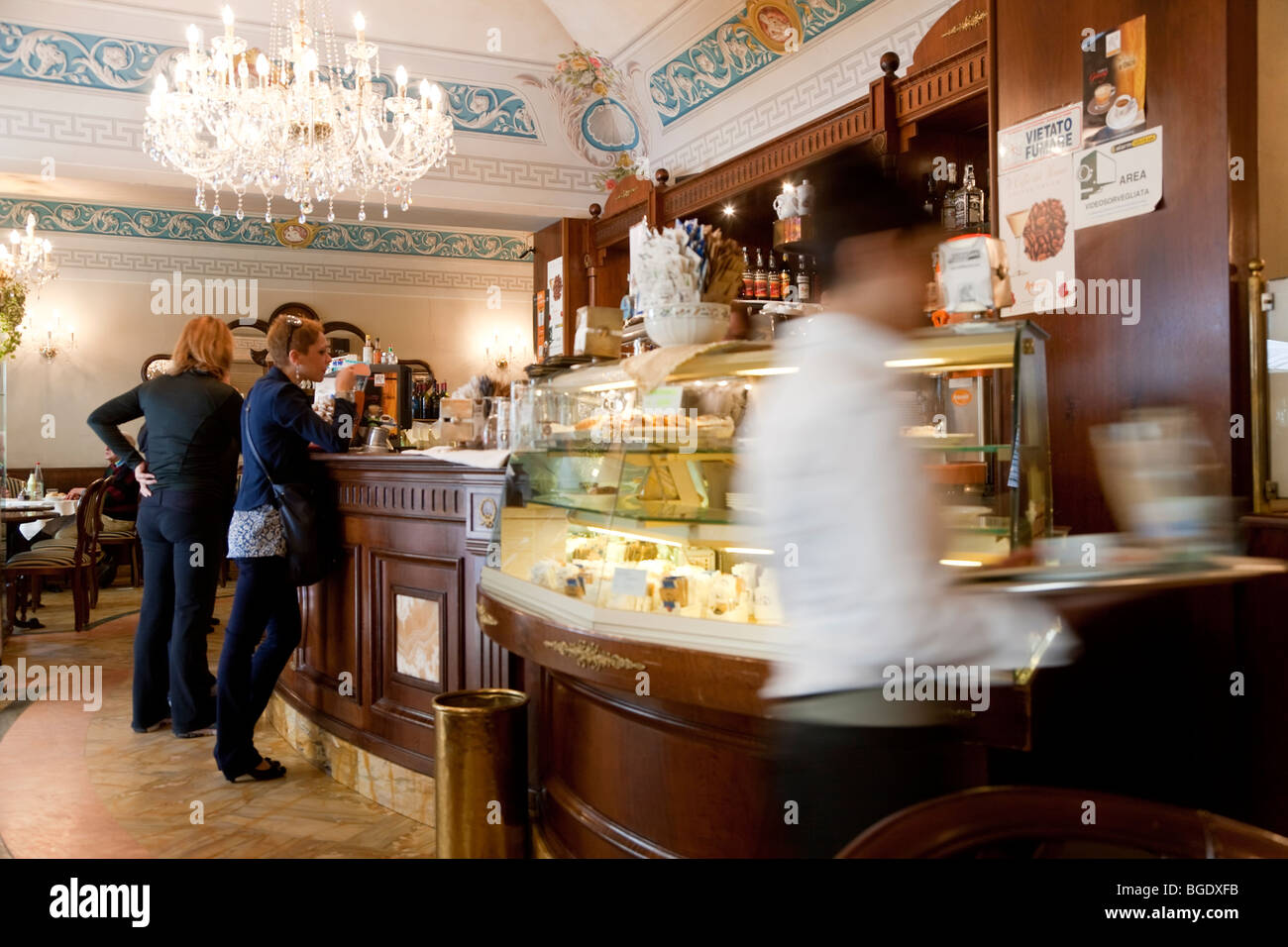 Cafe, Parme, Emilie-Romagne, Italie Banque D'Images