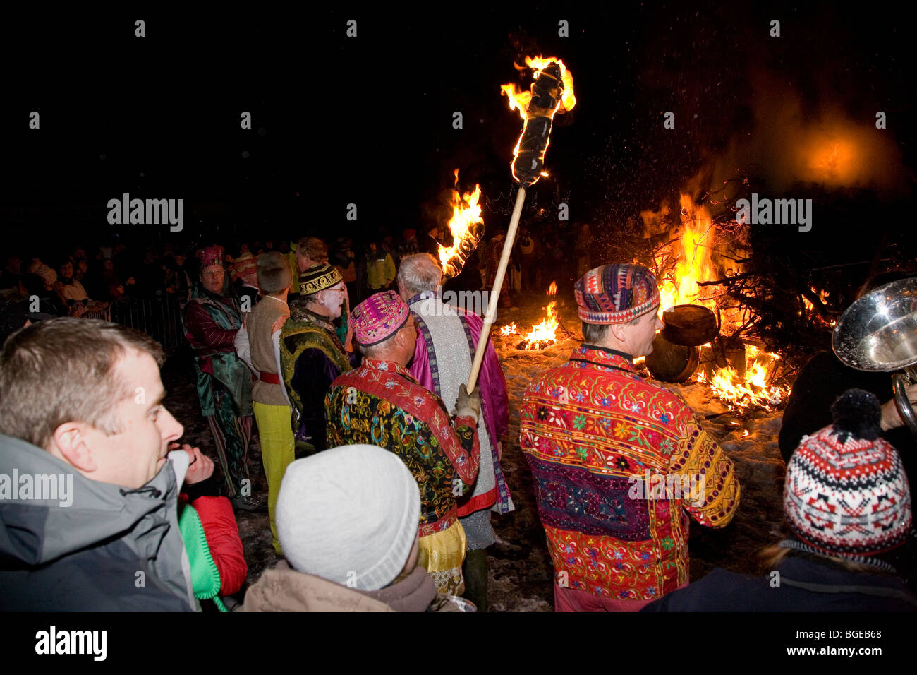 Le Baal fire (feu), point culminant de l'année nouvelle procession baril de goudron , Allendale, Northumberland, Angleterre. Banque D'Images