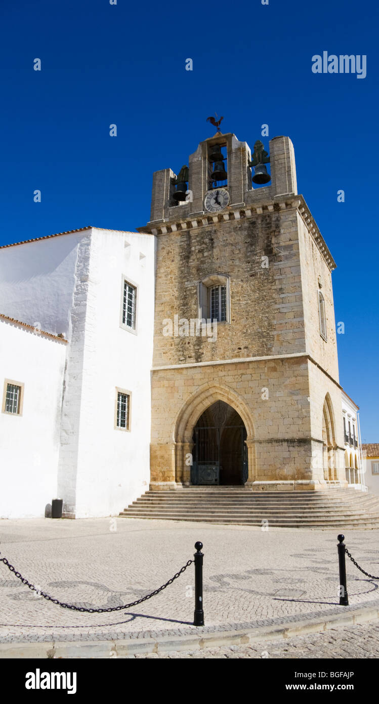 Se (cathédrale), Largo da Se, Faro, Portugal, Été 2009 Banque D'Images