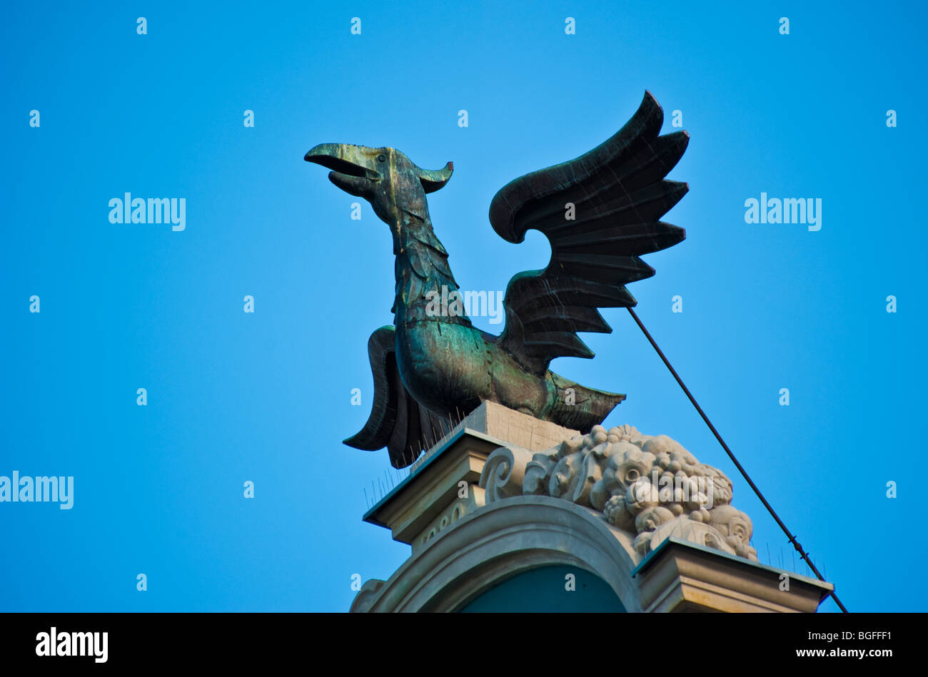 Détails des façades et pignons de maisons de marchands au centre historique de la vieille ville de Gdansk, Pologne | Giebel von historischen Häusern Danzig Banque D'Images