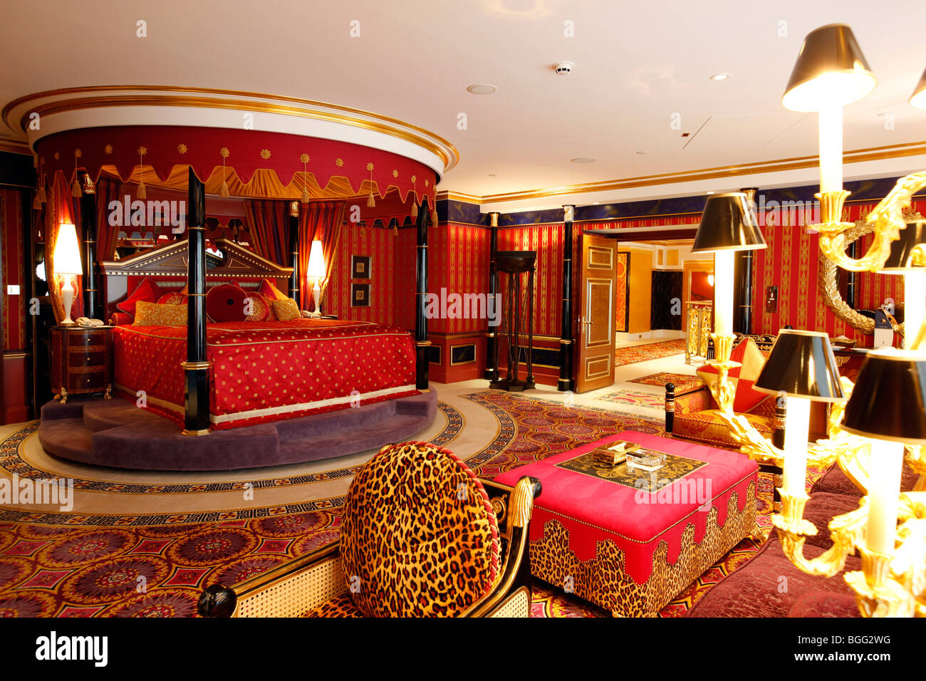 Suite Présidentielle, suite de luxe, chambre à coucher à l'hôtel Burj