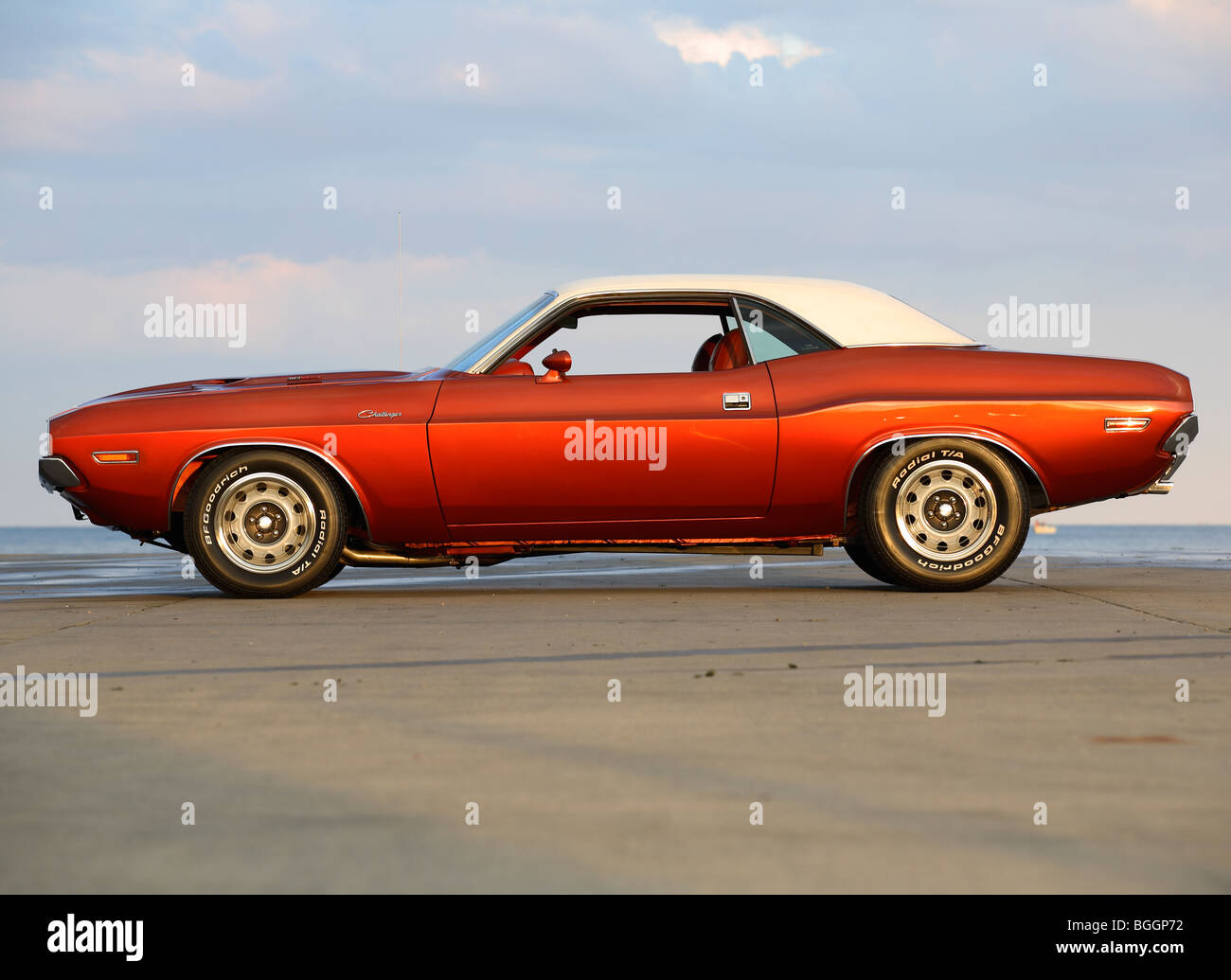 1970 Dodge Challenger Profil de voiture de Muscle Photo Stock - Alamy