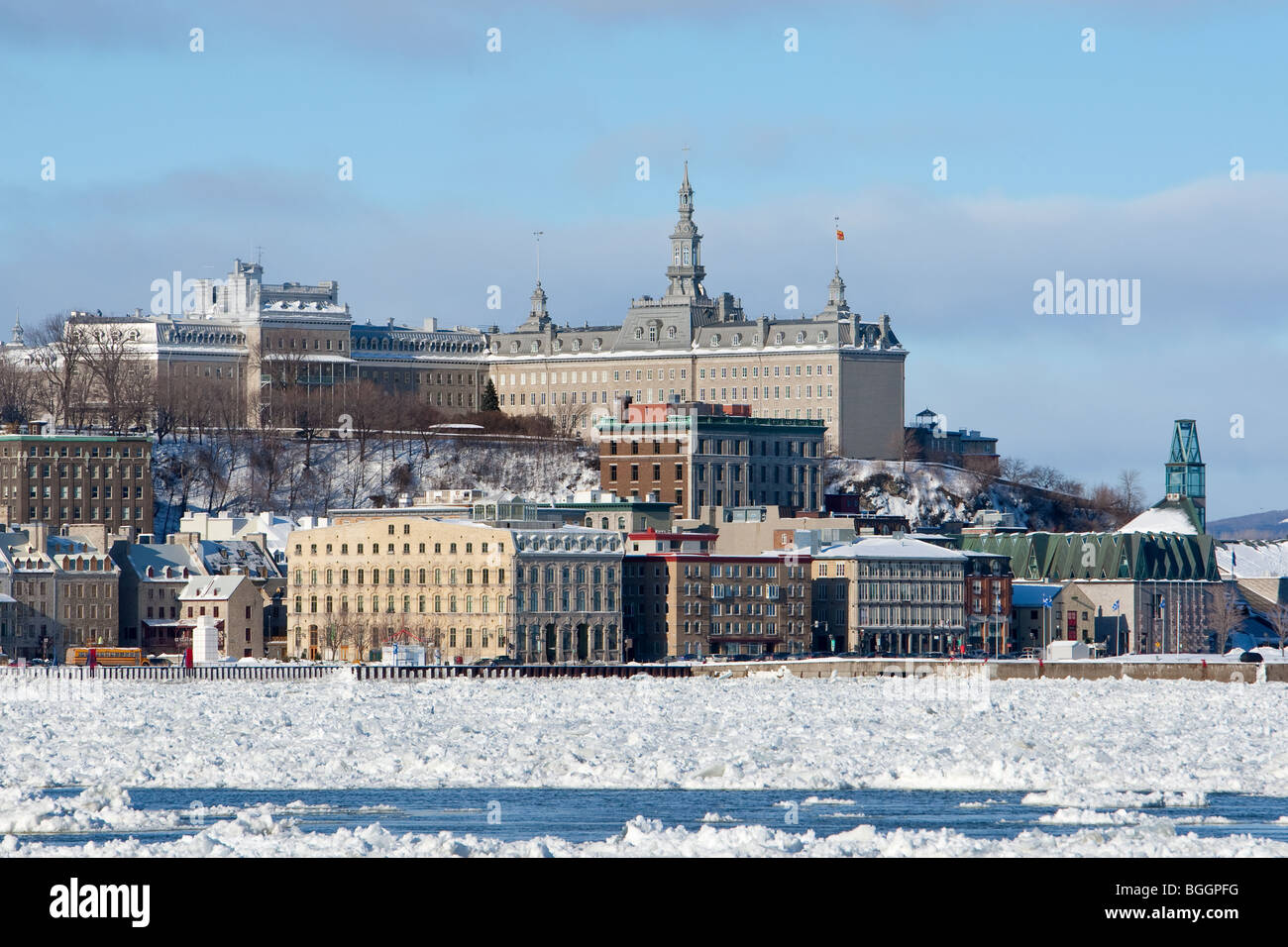 Le vieux-port de Québec (Vieux-Port) est illustré de Levis Banque D'Images