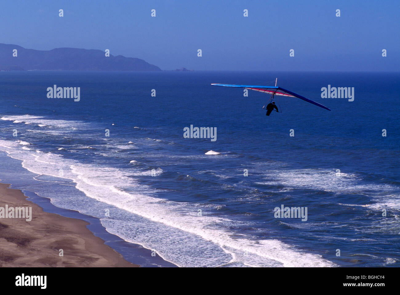 Parapente deltaplane à Fort Funston, près de San Francisco, Californie, USA - Côte Ouest, l'Océan Pacifique Banque D'Images