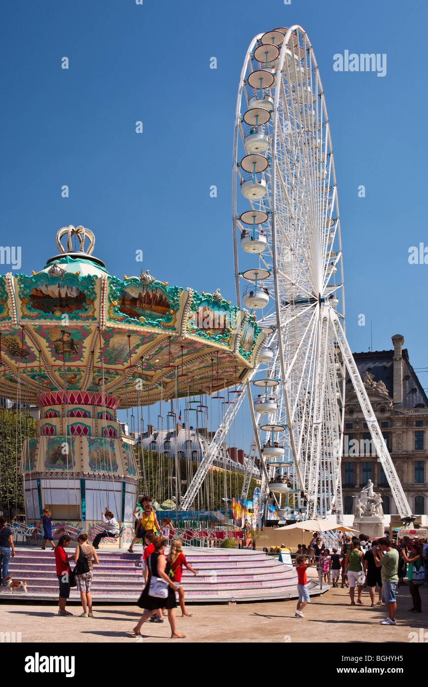 Grande Roue et merry-go-round, Jardin des Tuileries Paris 19 août 2009 Banque D'Images