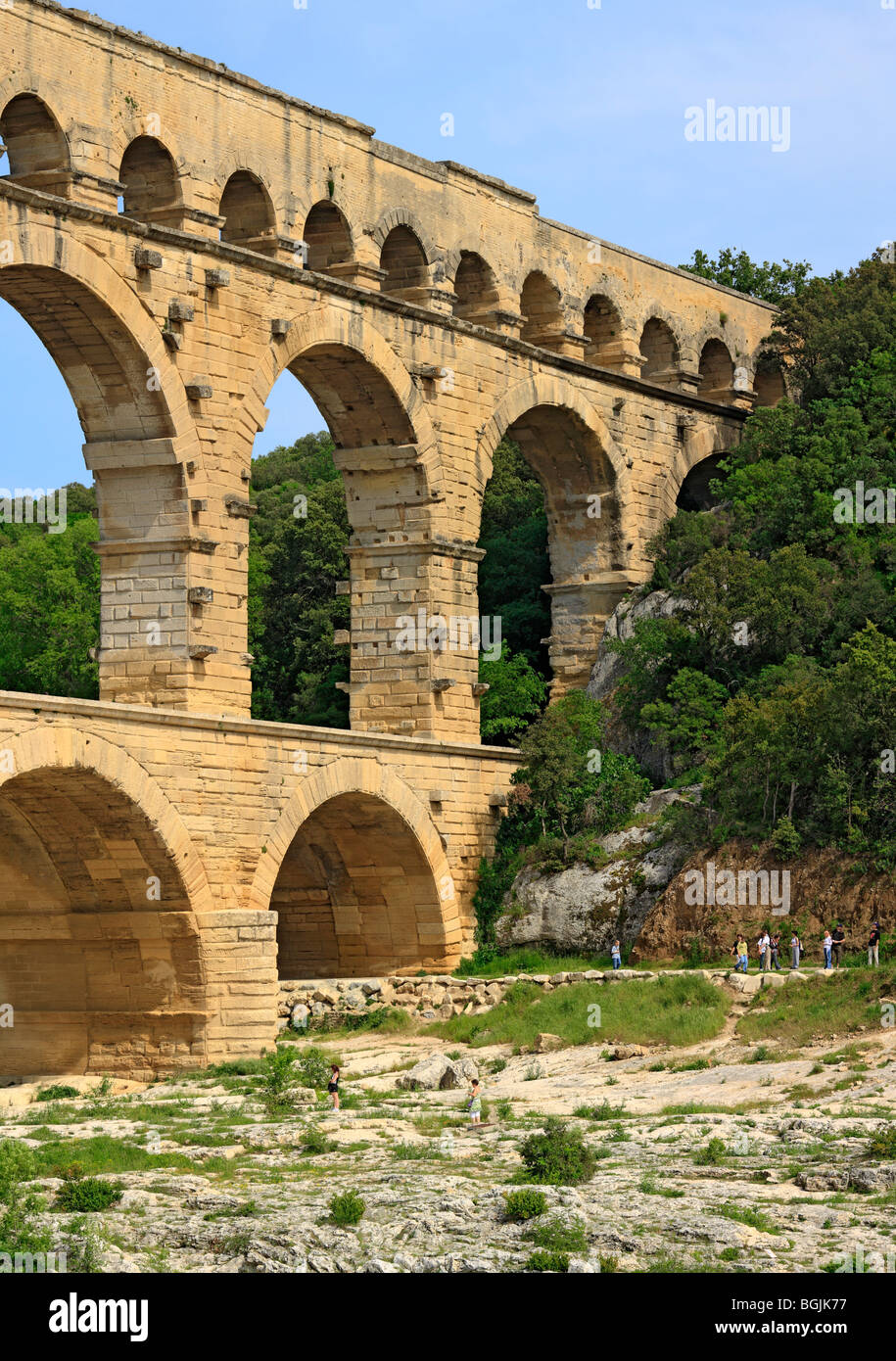 Pont du Gard, aqueduc romain (19 avant J.-C.), l'UNESCO World Heritage Site, Languedoc Roussillon, France Banque D'Images