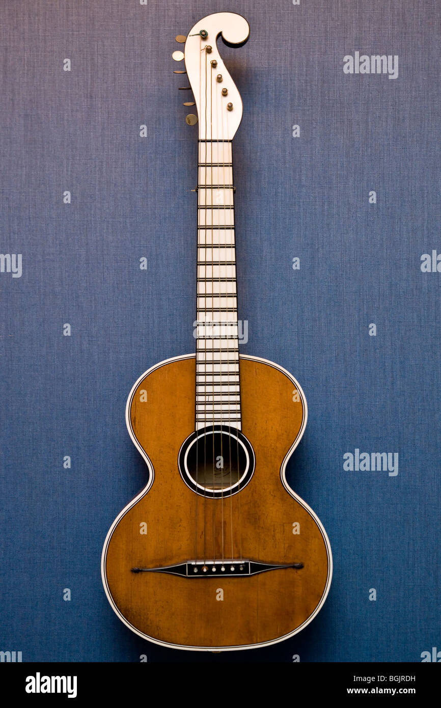 Guitare style vieux Vienne Banque D'Images