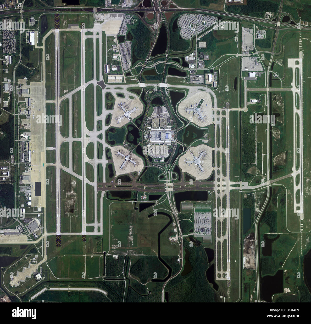 Carte aérienne voir ci-dessus une plus grande autorité de l'aviation d'Orlando l'Aéroport International d'Orlando en Floride Banque D'Images