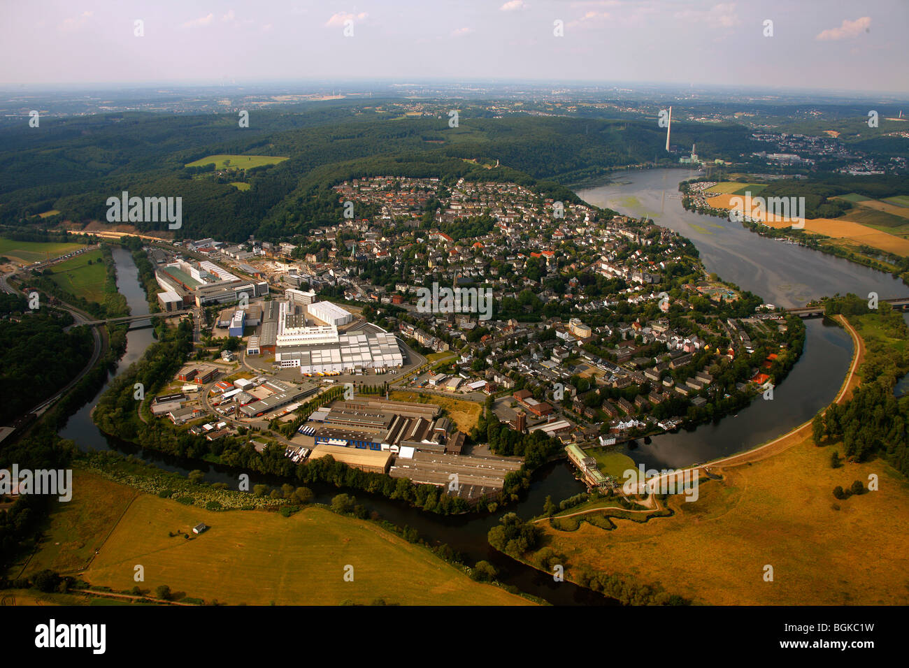 Photo aérienne, Ruhr river bend, Harkortsee lake, ville de marché plus humides, Nordrhein-Westfalen, Germany, Europe Banque D'Images