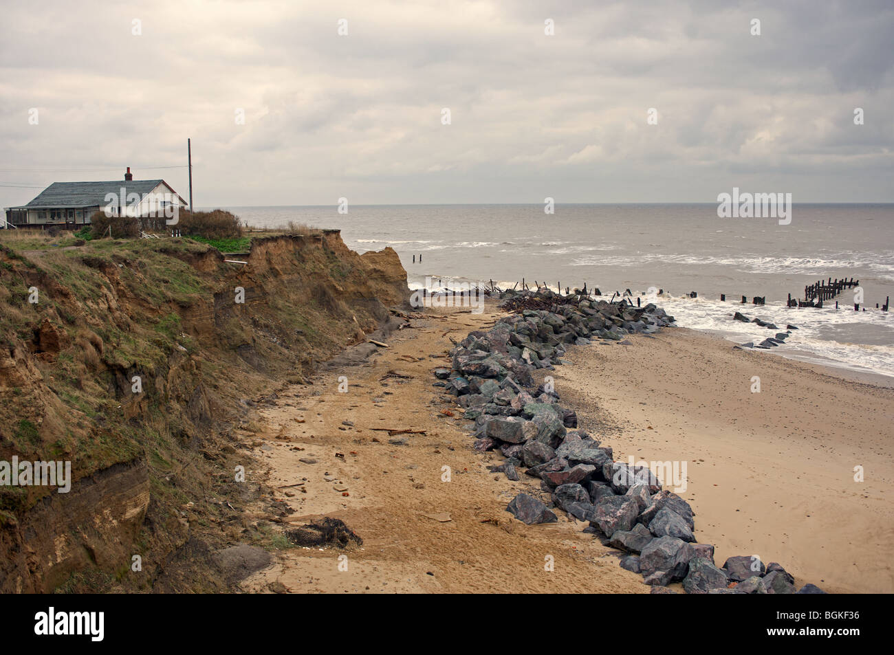 Effets de l'érosion côtière sur la côte nord du comté de Norfolk, au Royaume-Uni. Banque D'Images