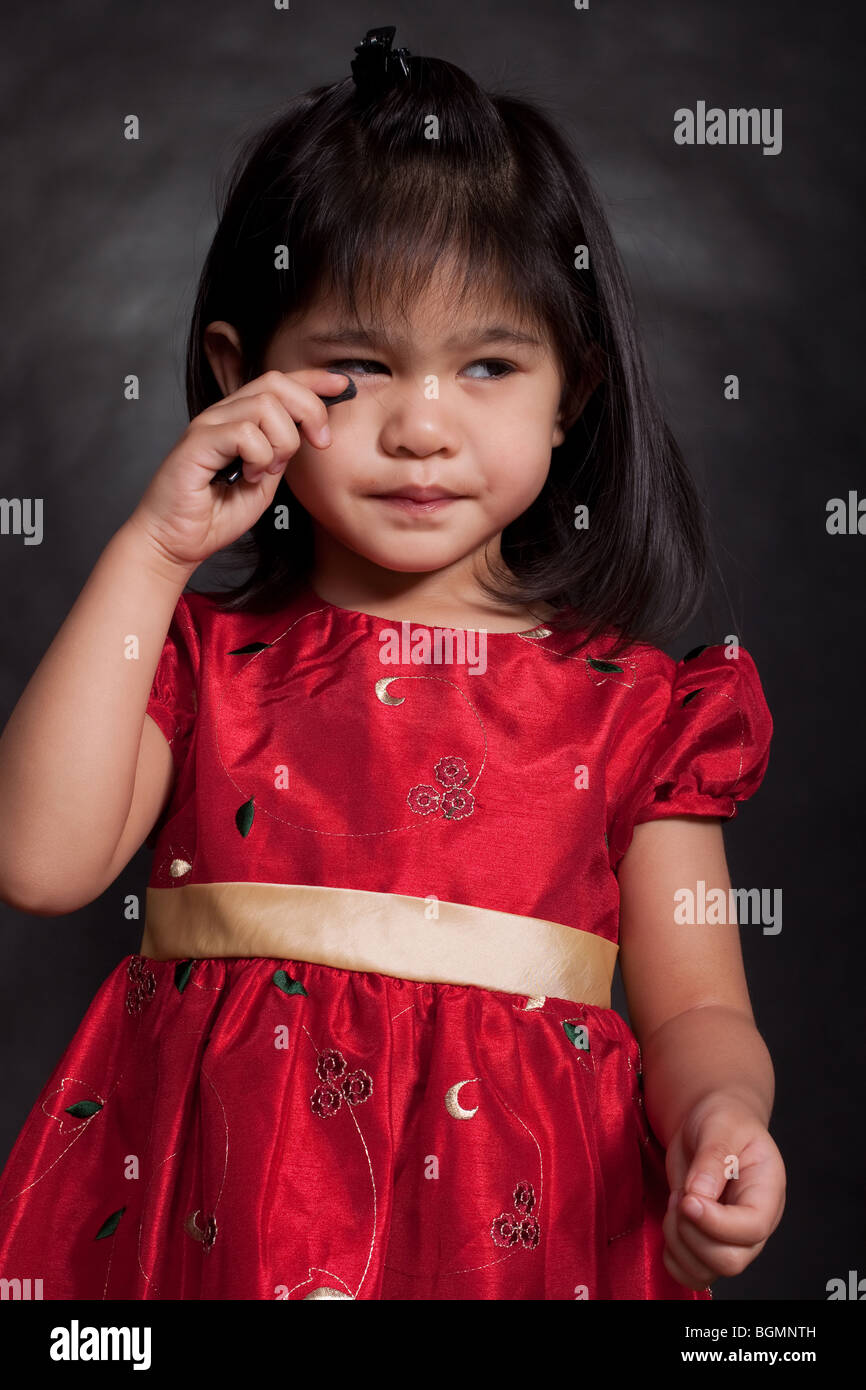 Cute Adorable 2 Ans Bebe Fille Photo Stock Alamy Cute Adorable 2 Ans Bebe Fille Photo Stock Alamy