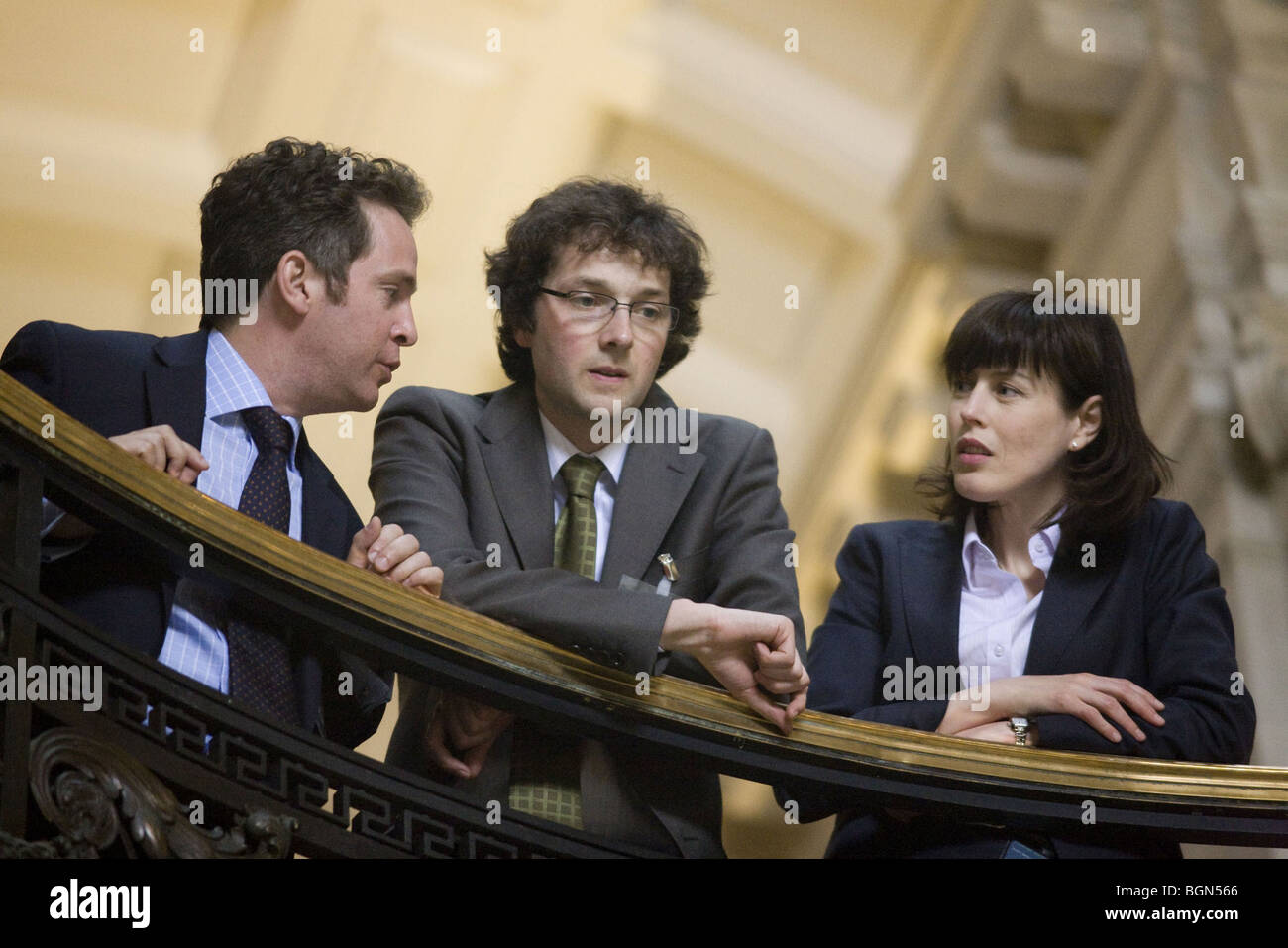 Dans la boucle Année : 2009 Réalisateur : Armando Iannucci Tom Hollander, Chris Addison, Gina McKee Banque D'Images