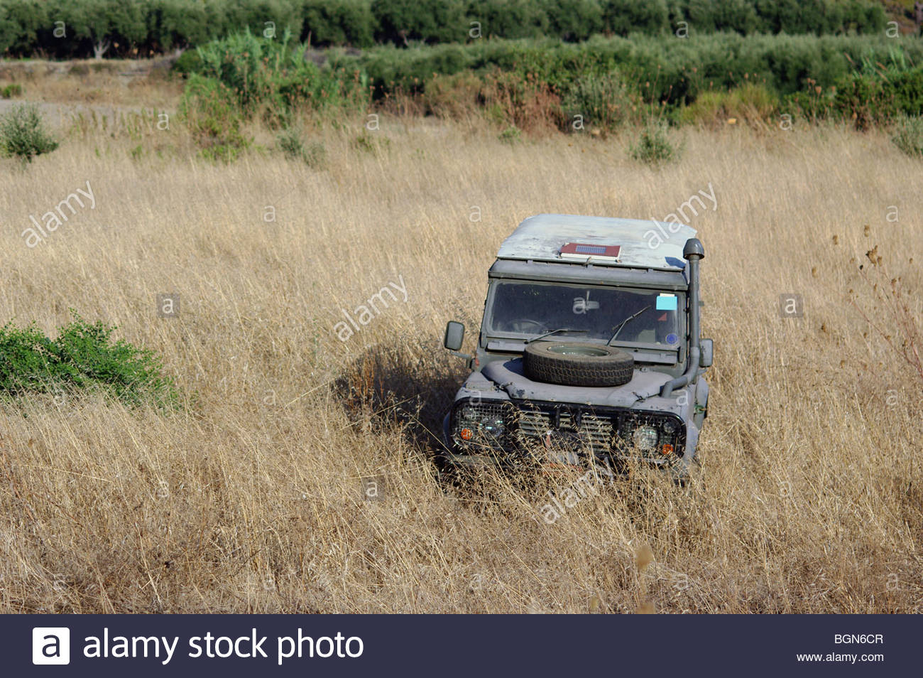 Land Rover Military 110 Defender Banque d'image et photos - Alamy