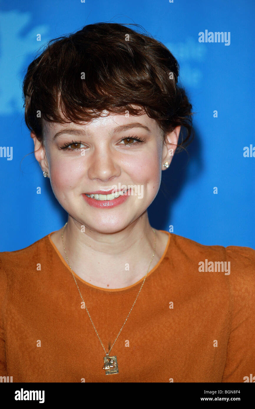 CAREY MULLIGAN UNE ÉDUCATION PHOTOCALL BERLIN FILM FESTIVAL 2009 LE GRAND HYATT BERLIN POTSDAMER PLATZ ALLEMAGNE 10 Février 2 Banque D'Images