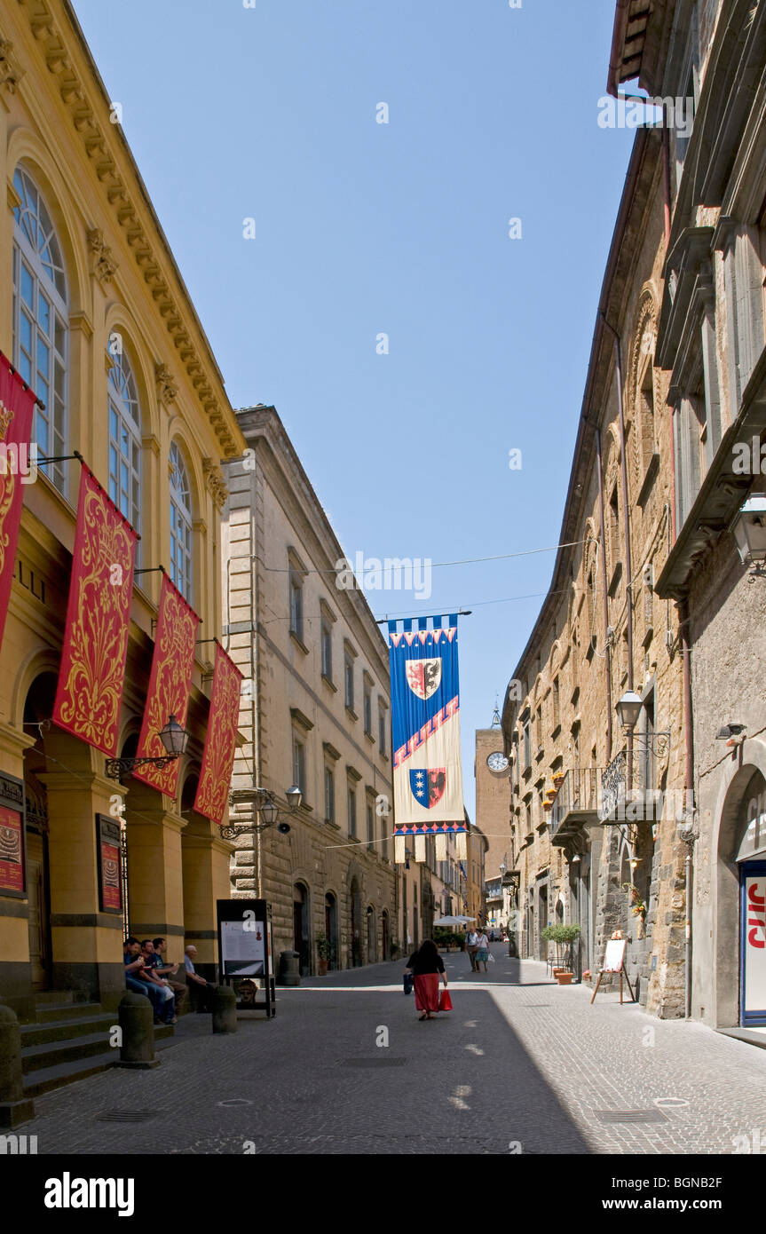 Scène de rue à Orvieto, Ombrie Banque D'Images