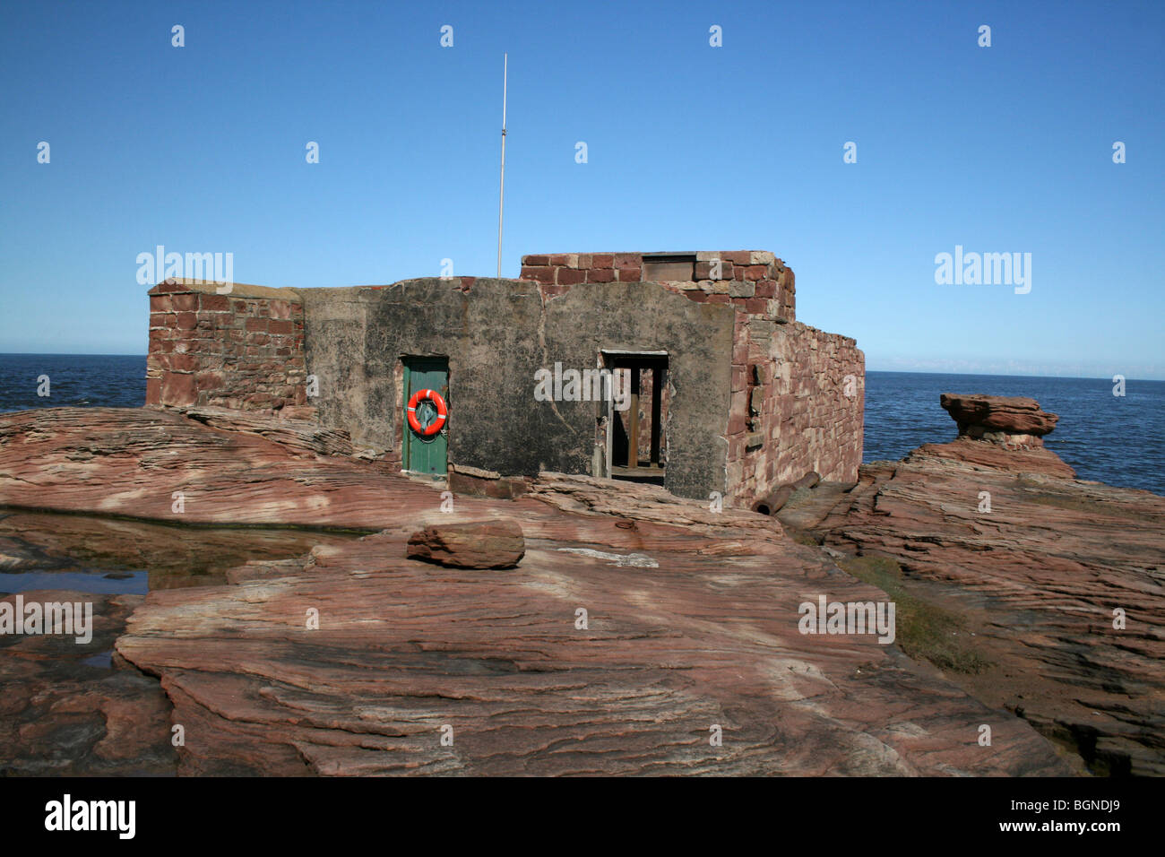 Ancien poste de recherche et sauvetage sur l'île, le Wirral Hilbre, Merseyside, Royaume-Uni Banque D'Images