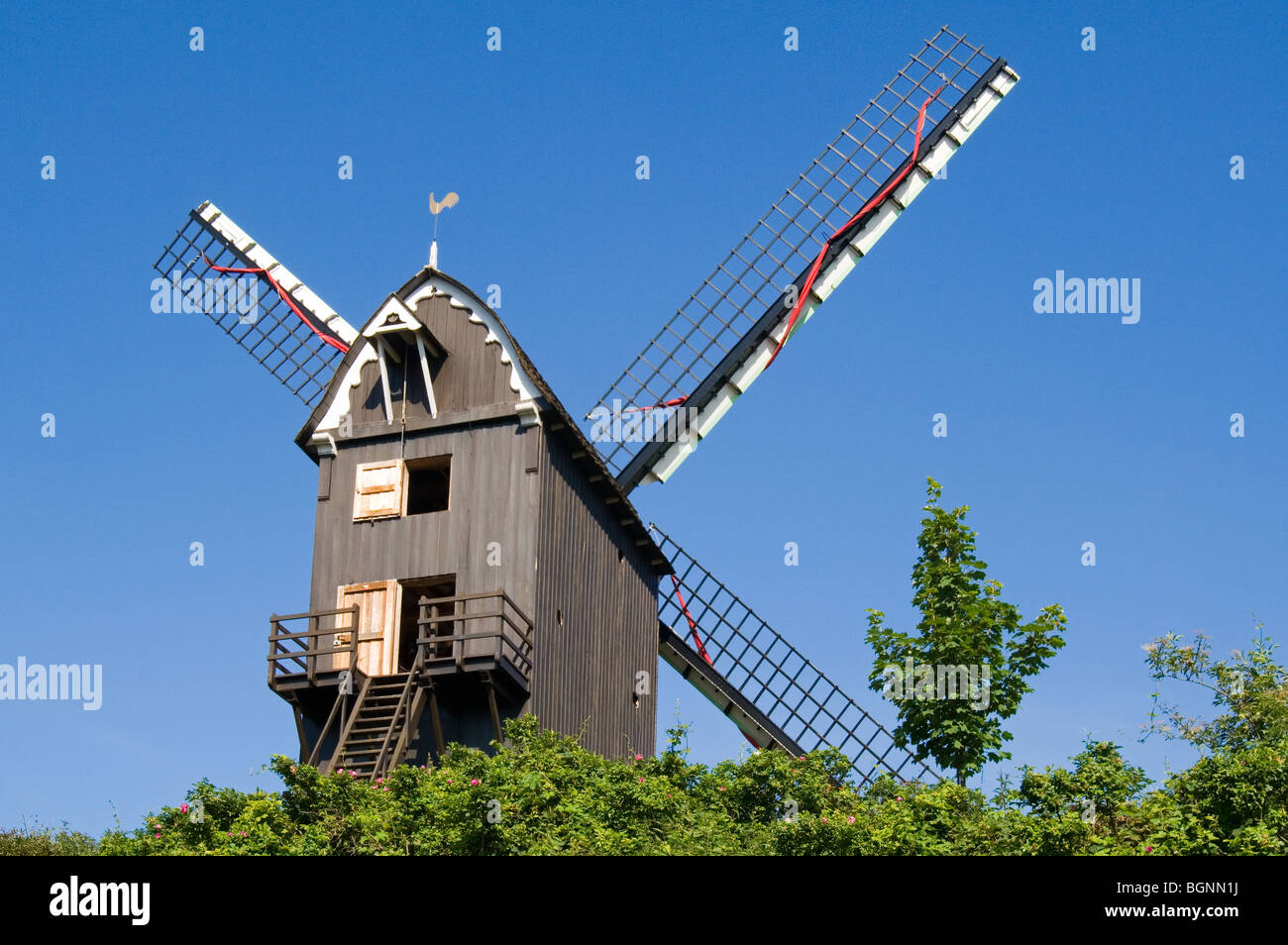 Zuid / Duinenmolen / moulin Zuid-Abdijmolen dunes du sud / South Abbey Mill, old post mill à Koksijde / Coxyde, Flandre occidentale, Belgique Banque D'Images