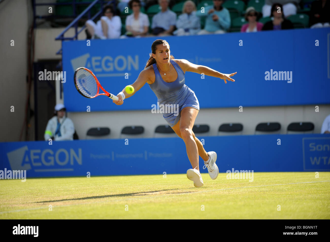 Amelie Mauresmo en action à l'Aegon International 2009 tournois de tennis du Devonshire Park à Eastbourne Banque D'Images