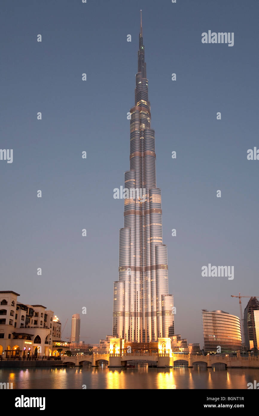 L'aube sur le Burj Khalifa Banque D'Images