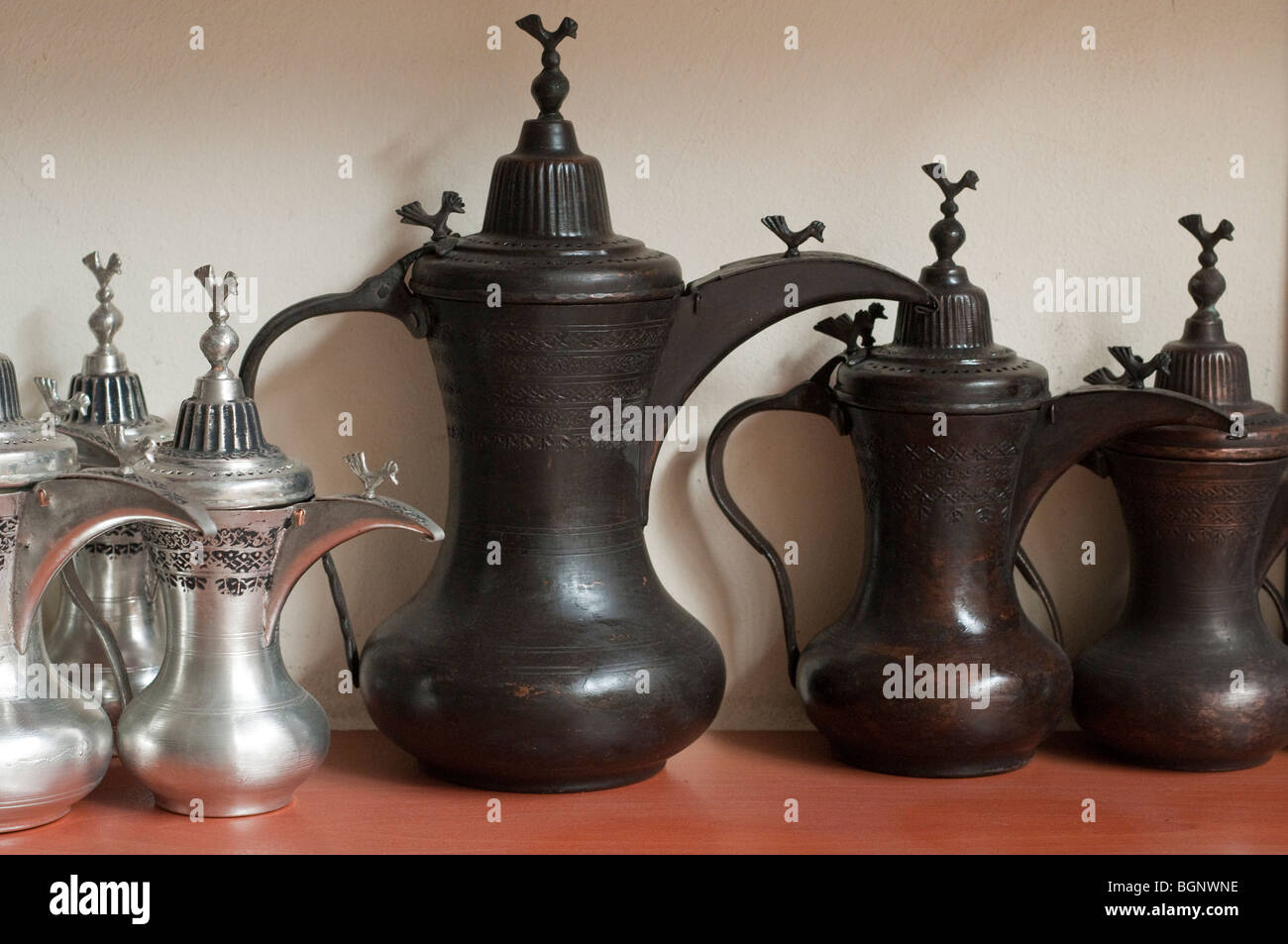 Le café turc traditionnel dans une boutique près de la Turquie Gaziantep marché cuivre Banque D'Images