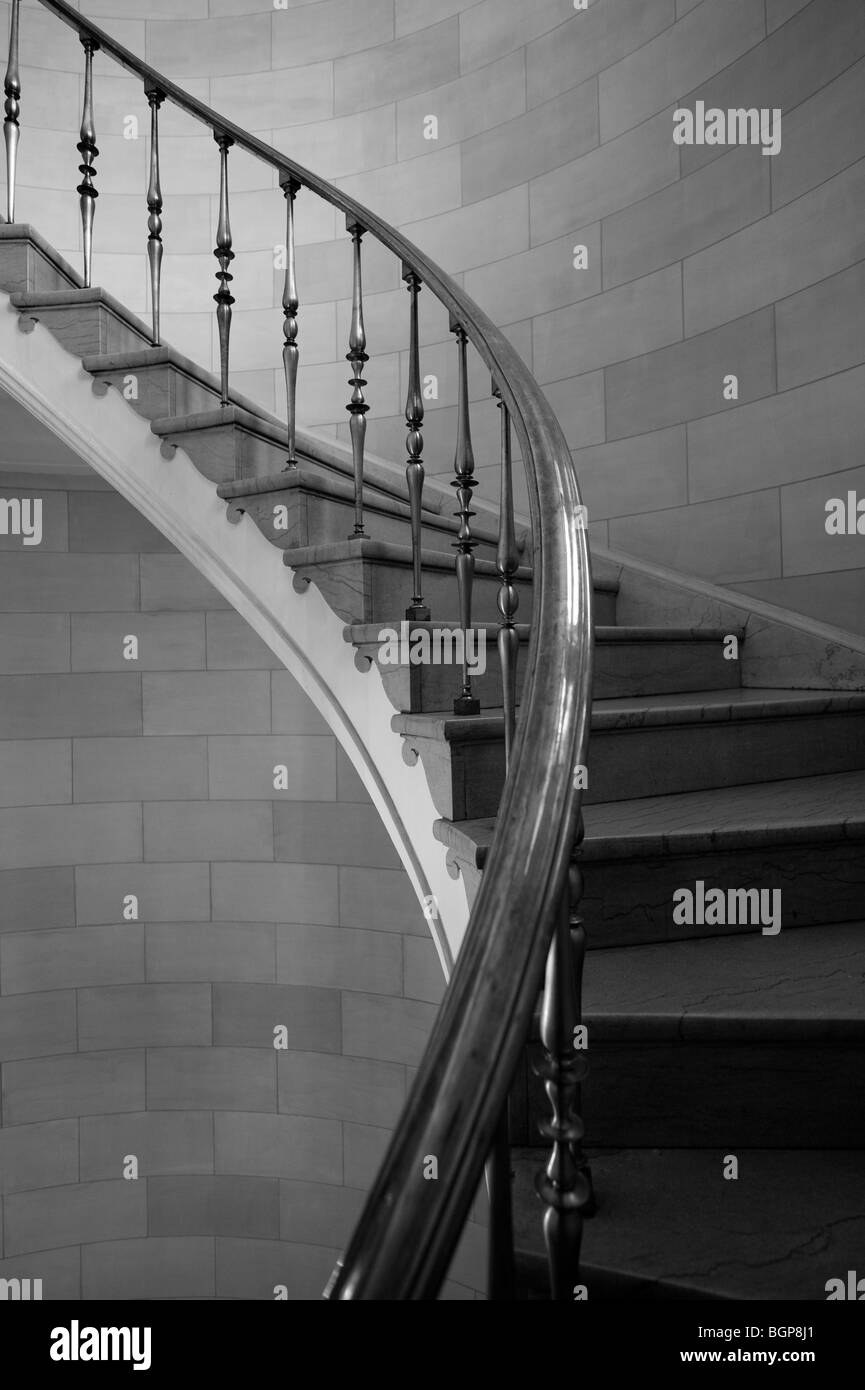 Escalier dans bâtiment historique, Hamilton, Winnipeg, Manitoba, Canada Banque D'Images