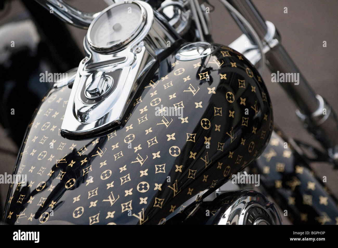 Louis Vuitton moto Harley Davidson Banque D'Images