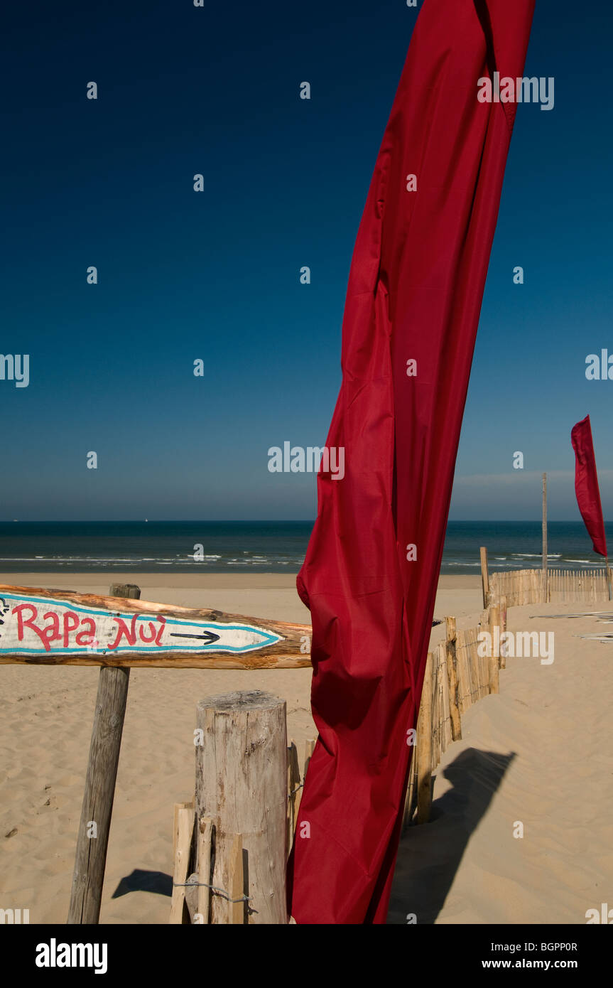 Drapeau de plage de surf Banque de photographies et d’images à haute — free download
