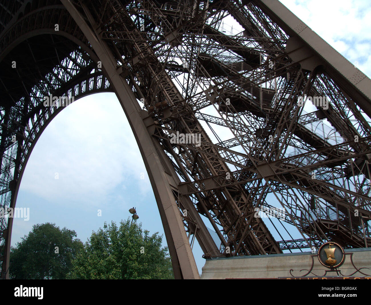 Pilier de l'Est. Tour Eiffel. Paris. France Banque D'Images