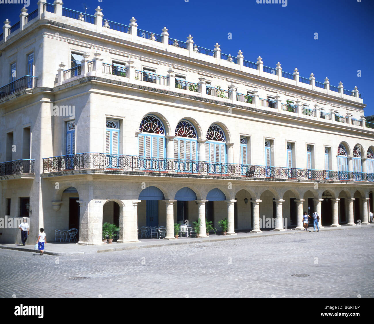 Hôtel Santa Isabel, Vieille Havane, La Havane, La Havane, République de Cuba Banque D'Images