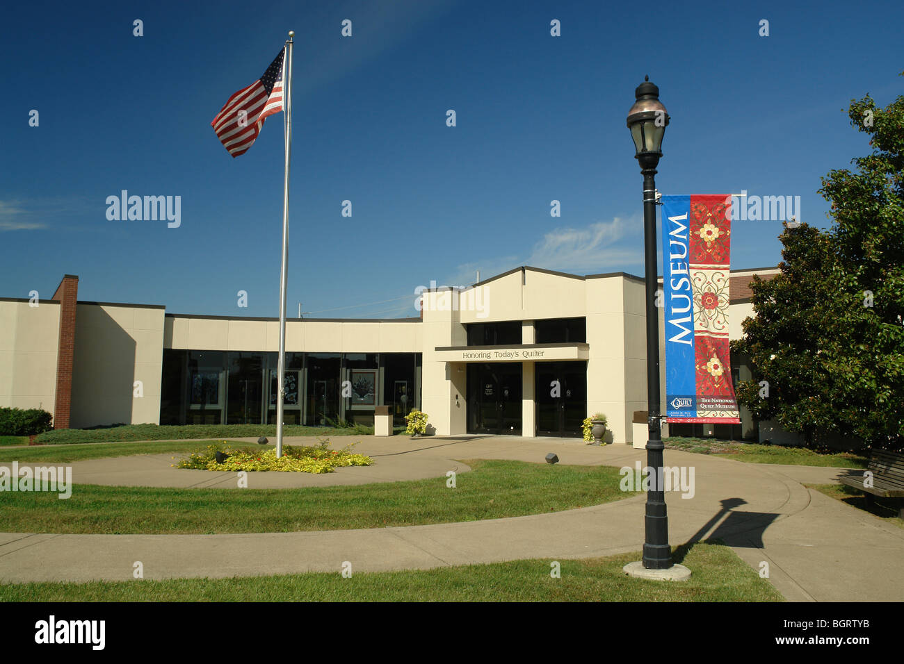 AJD62831, Paducah, KY, Kentucky, Museum of the American Quilter's Society Banque D'Images