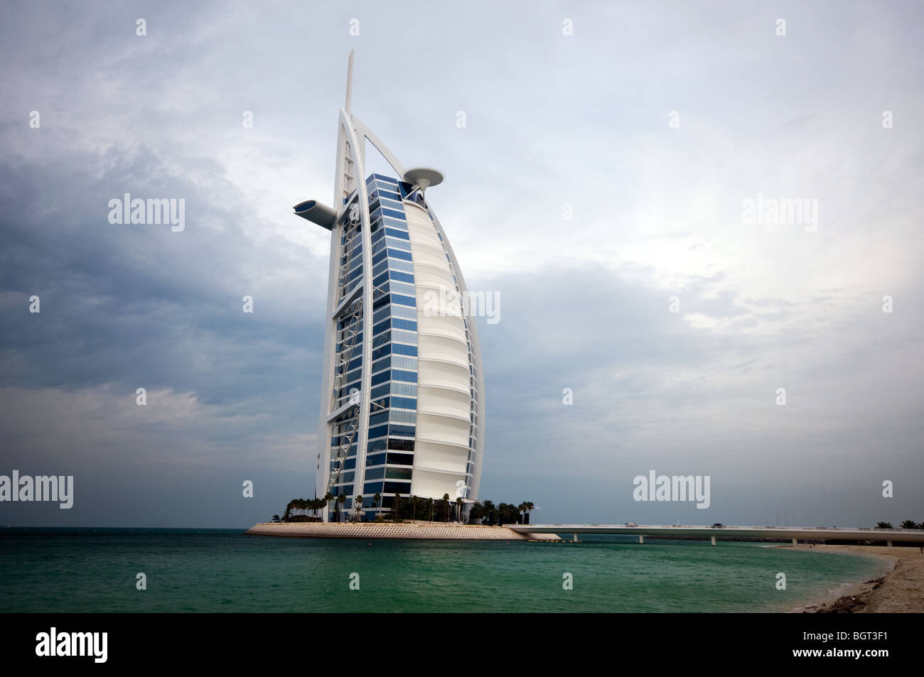 7 étoiles de luxe Burj Al Arab hôtel conçu par Sir Norman Foster à DUBAÏ, ÉMIRATS ARABES UNIS Banque D'Images