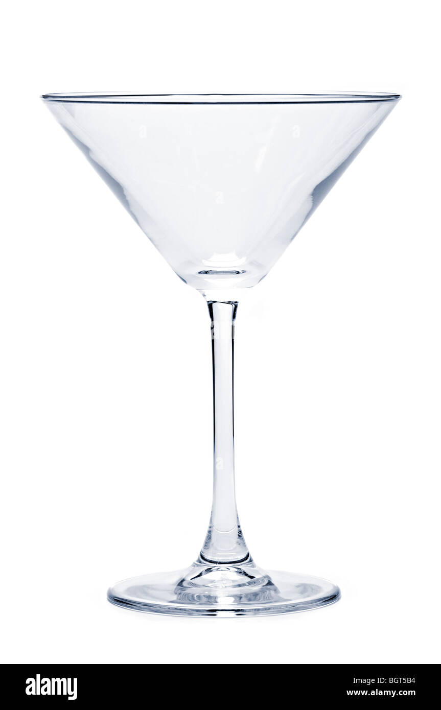 Verre à martini vide isolé sur fond blanc Banque D'Images