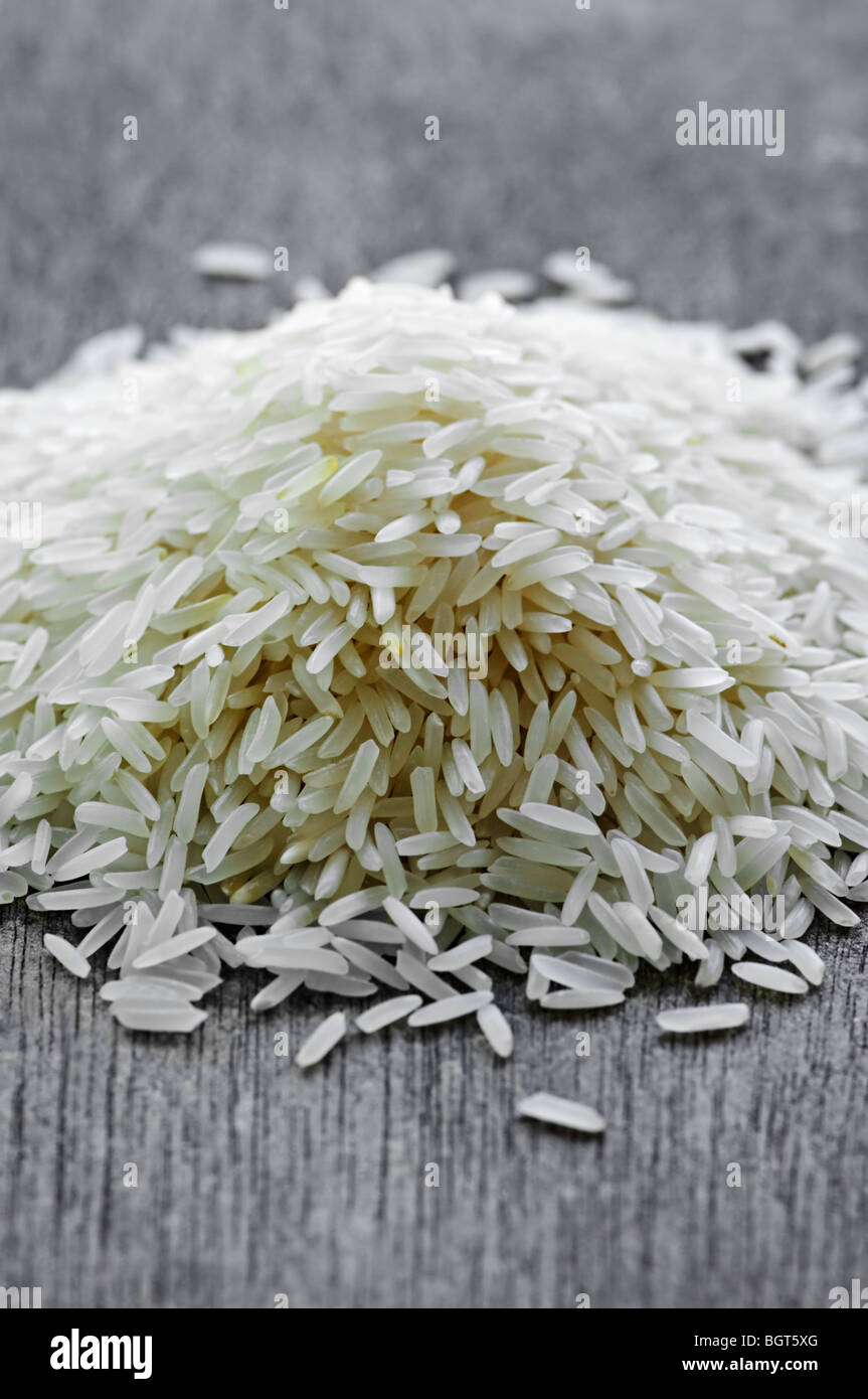 Tas de matières des grains de riz long grain blanc Banque D'Images