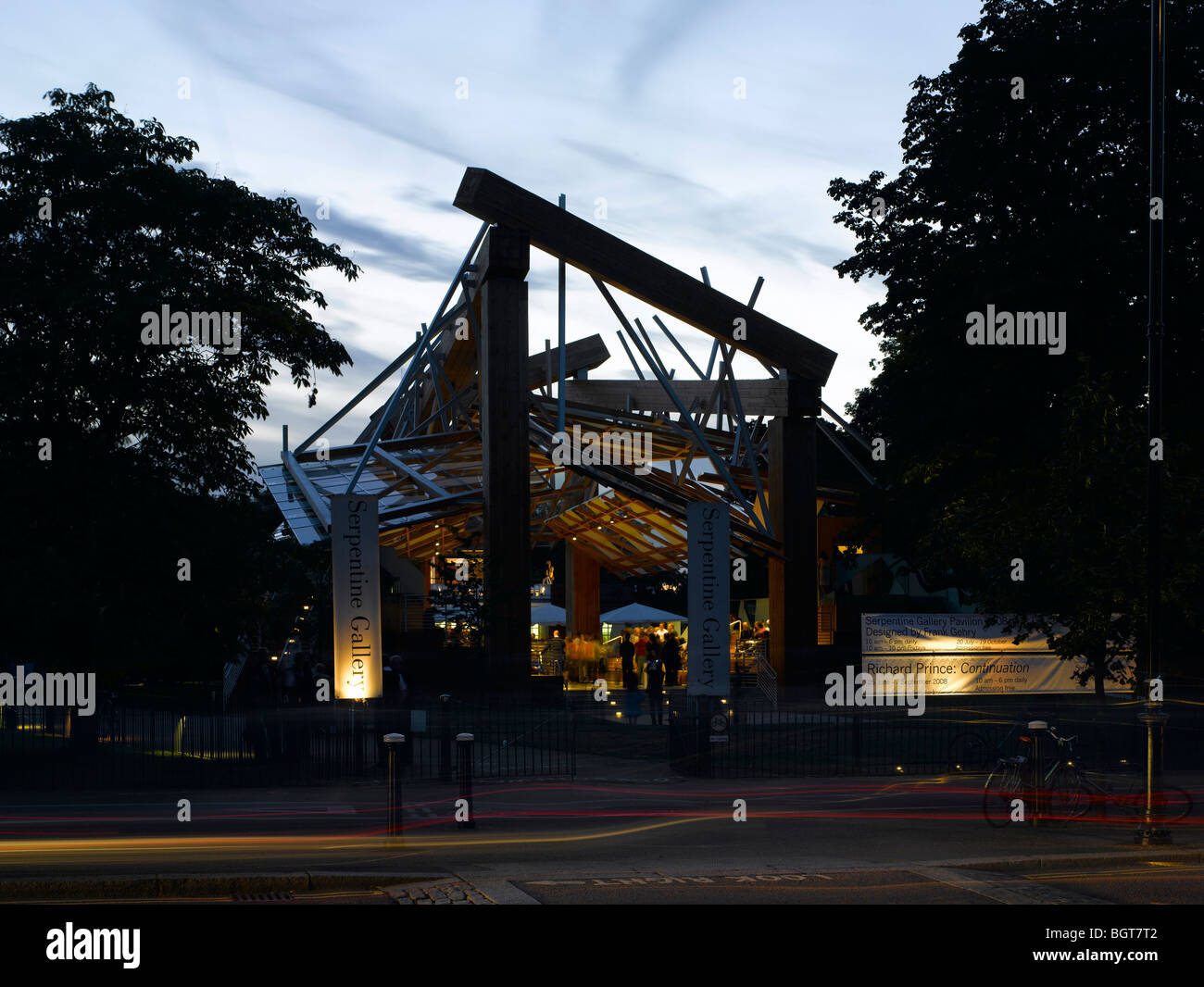 Galerie SERPENTINE PAVILLON D'ÉTÉ 2008, Londres, Royaume-Uni, Frank Gehry Banque D'Images